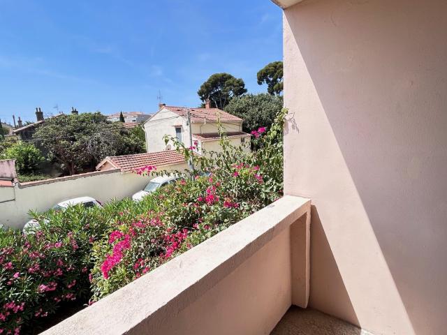 Appartement 2 pièces, 43 m² à louer à Toulon 83000