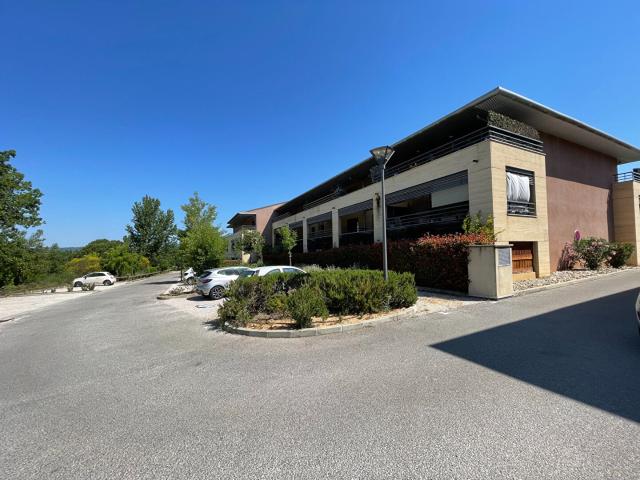 Appartement 2 pièces, 43 m² à louer à Aix en Provence 13090