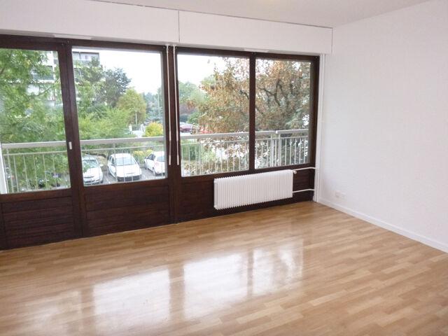 Appartement 2 pièces, 43 m² à louer à Ambilly 74100
