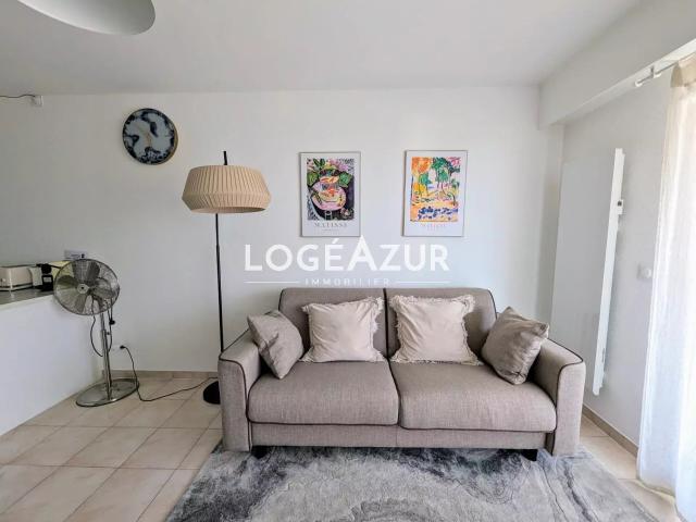 Appartement 2 pièces, 43 m² à louer à Antibes 06160