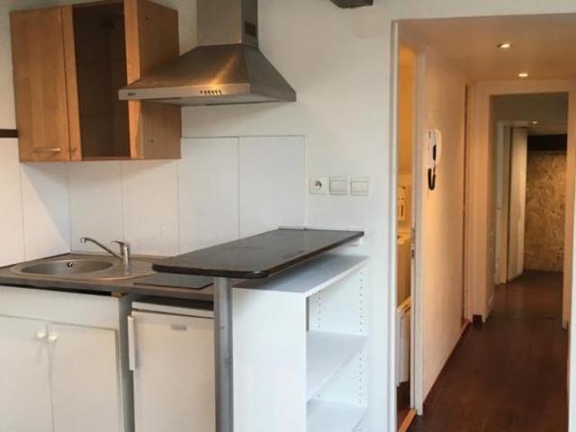 Appartement 2 pièces, 43 m² à louer à Bordeaux 33000