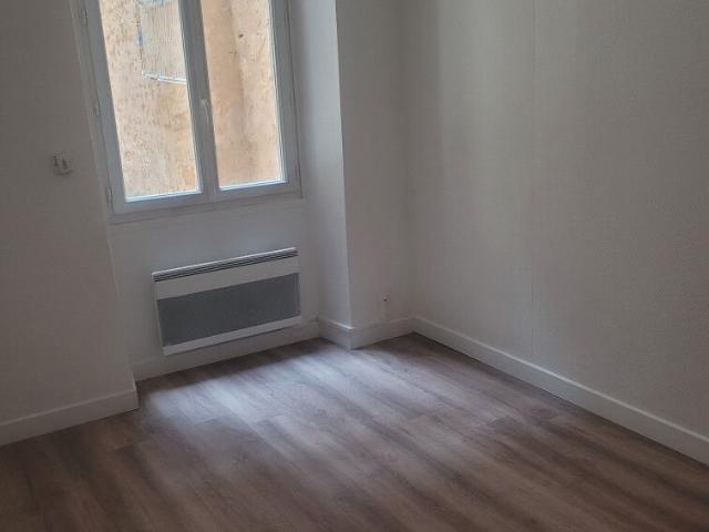 Appartement 2 pièces, 43 m² à louer à Bordeaux 33000