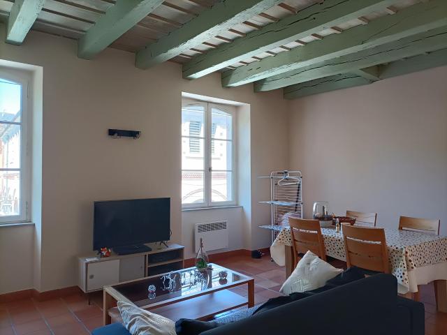 Appartement 2 pièces, 43 m² à louer à Cahors 46000