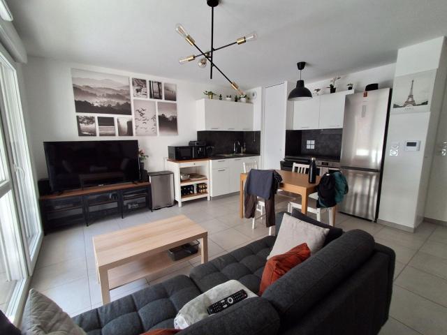 Appartement 2 pièces, 43 m² à louer à Chasse sur Rhône 38670