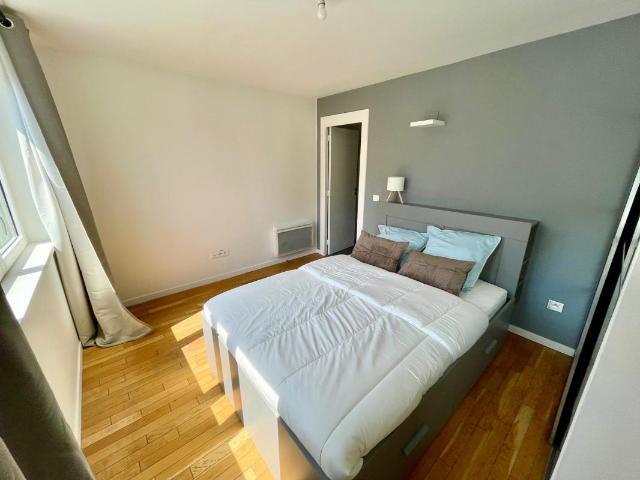 Appartement 2 pièces, 43 m² à louer à Courbevoie 92400