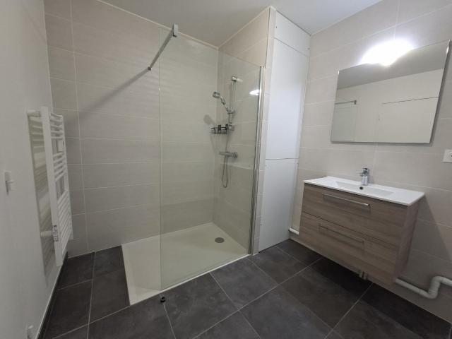 Appartement 2 pièces, 43 m² à louer à Clermont Ferrand 63000