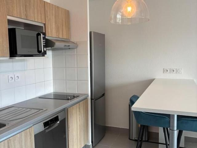 Appartement 2 pièces, 43 m² à louer à Gex 01170