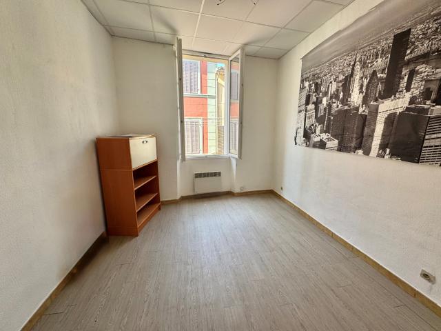 Appartement 2 pièces, 43 m² à louer à Le Beausset 83330