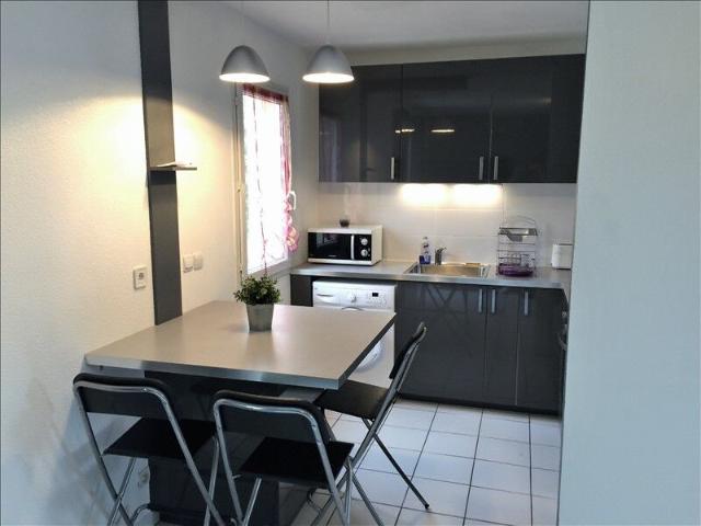 Appartement 2 pièces, 43 m² à louer à Lescar 64230