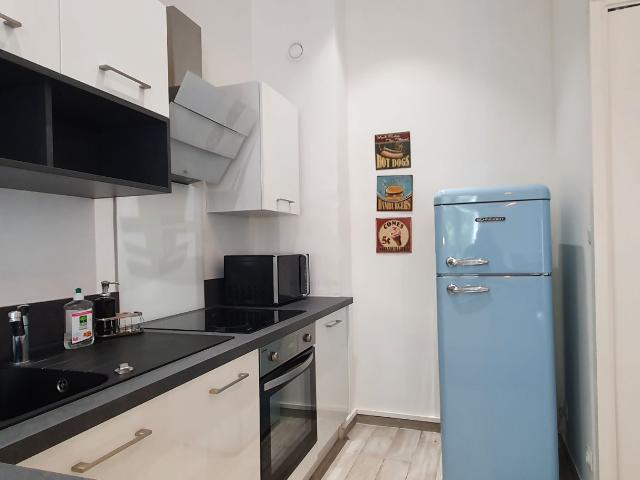 Appartement 2 pièces, 43 m² à louer à Marseille 6 13006