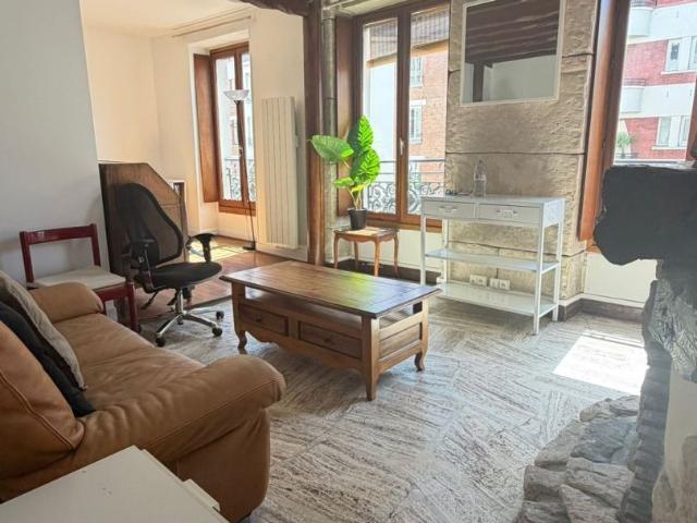 Appartement 2 pièces, 43 m² à louer à Paris 10 75010