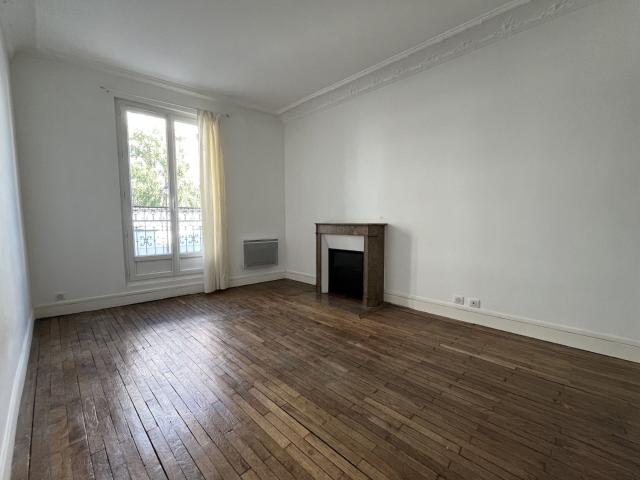 Appartement 2 pièces, 43 m² à louer à Paris 15 75015