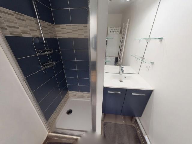 Appartement 2 pièces, 43 m² à louer à Poisy 74330