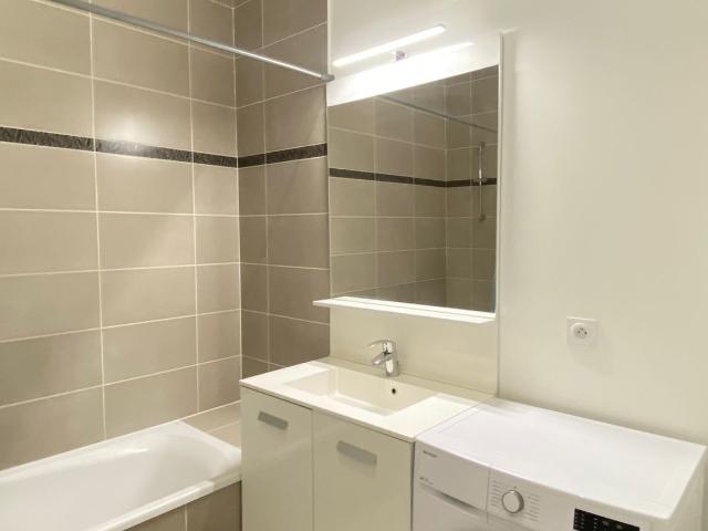 Appartement 2 pièces, 43 m² à louer à Saint Julien en Genevois 74160