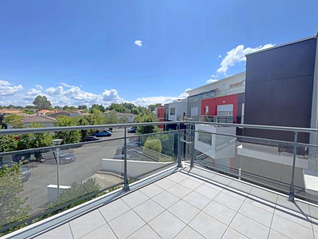 Appartement 2 pièces 43m2 EYSINES 33320 Vendu libre!