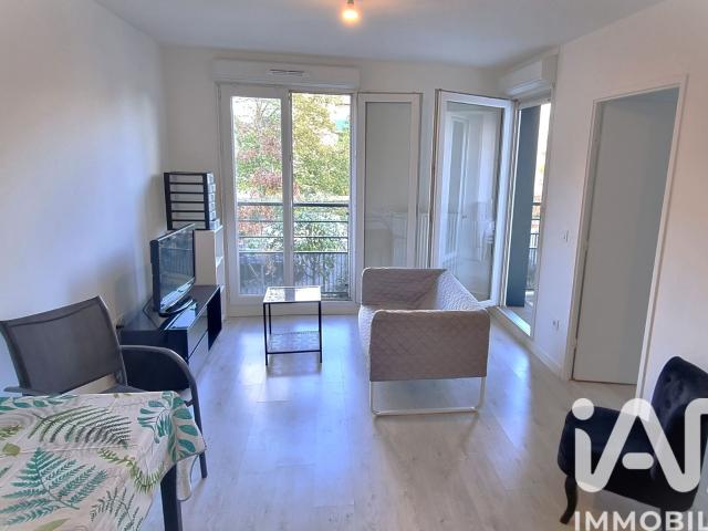 Appartement 2 pièces, 40 m² à louer à Viry Châtillon 91170