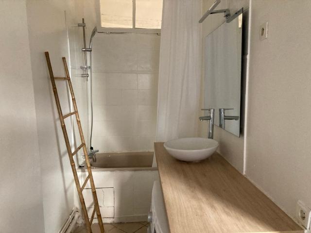 Appartement 2 pièces, 40 m² à louer à Aix en Provence 13080