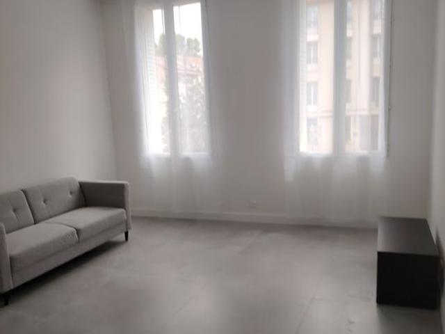 Appartement 2 pièces, 40 m² à louer à Aix en Provence 13080