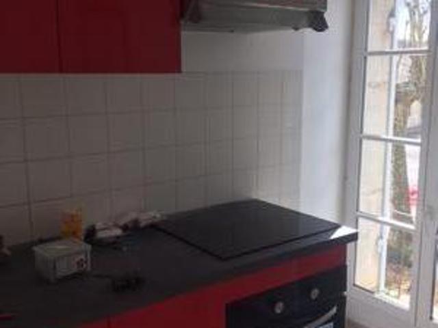 Appartement 2 pièces, 40 m² à louer à Cadillac sur Garonne 33410