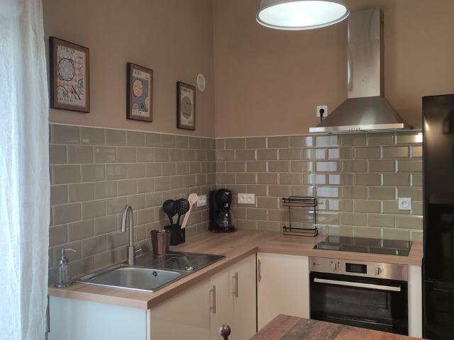 Appartement 2 pièces, 40 m² à louer à Jonquières Saint Vincent 30300