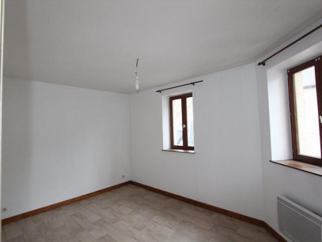Appartement 2 pièces, 40 m² à louer à La Charité sur Loire 58400