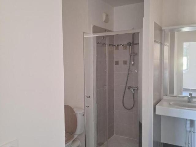 Appartement 2 pièces, 40 m² à louer à Marseille 15 13015