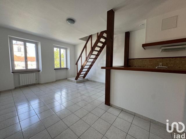 Appartement 2 pièces, 40 m² à louer à Nogentel 02400