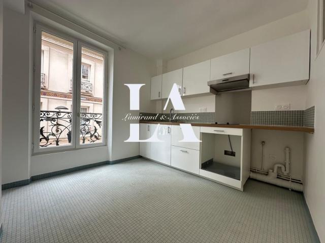 Appartement 2 pièces, 40 m² à louer à Paris 20 75020
