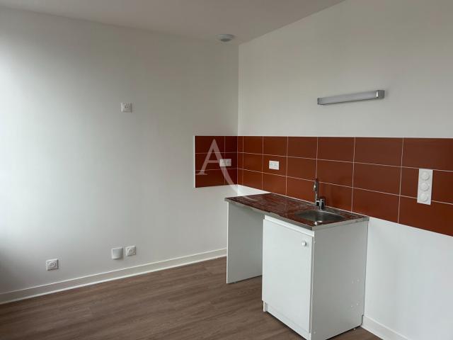 Appartement 2 pièces, 40 m² à louer à Rochefort 17300