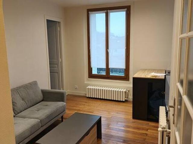 Appartement 2 pièces, 40 m² à louer à Saint Cyr l'École 78210