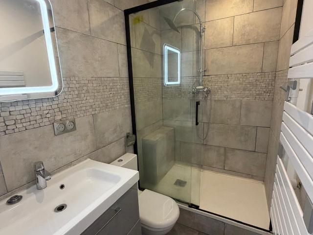Appartement 2 pièces, 41 m² à louer à Toulon 83000