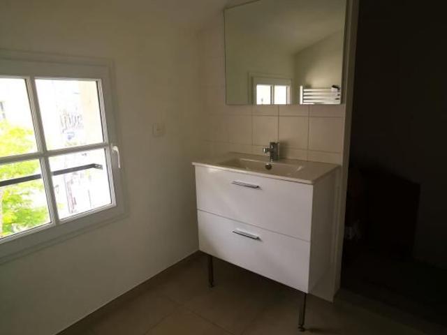 Appartement 2 pièces, 41 m² à louer à Villeneuve lès Avignon 30400