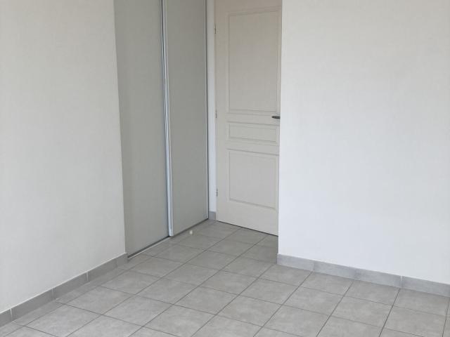 Appartement 2 pièces, 41 m² à louer à Hyères 83400