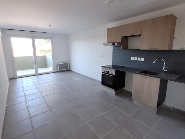 Appartement 2 pièces, 41 m² à louer à Istres 13800