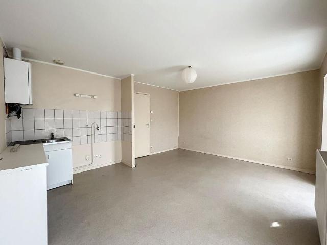 Appartement 2 pièces, 41 m² à louer à Janville en Beauce 28310