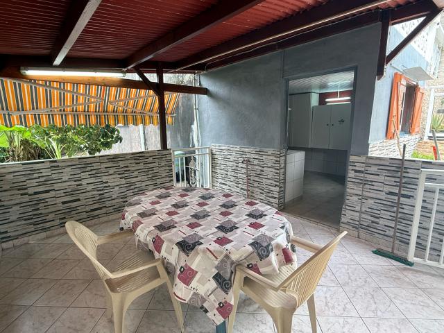 Appartement 2 pièces, 41 m² à louer à Le Gosier 97190