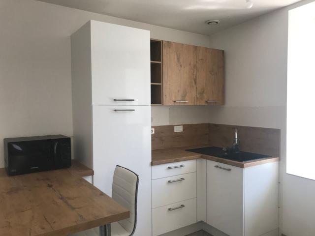 Appartement 2 pièces, 41 m² à louer à Lons le Saunier 39000