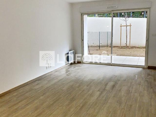 Appartement 2 pièces, 41 m² à louer à Plan de Cuques 13380