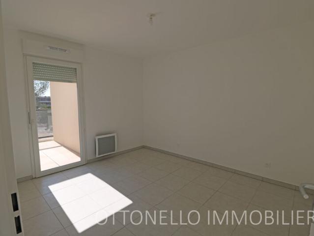 Appartement 2 pièces, 41 m² à louer à Roquebrune sur Argens 83520
