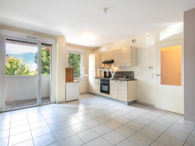Appartement 2 Pieces 42 m2 grenoble