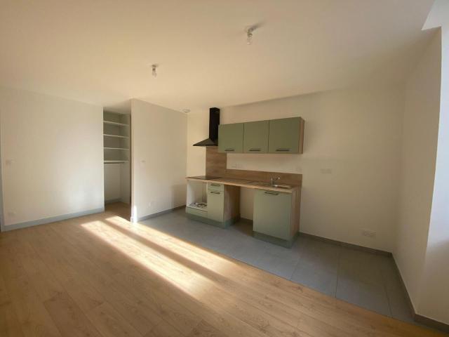 Appartement 2 pièces, 42 m² à louer à Valence 26000