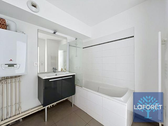 Appartement 2 pièces, 42 m² à louer à Valenciennes 59300