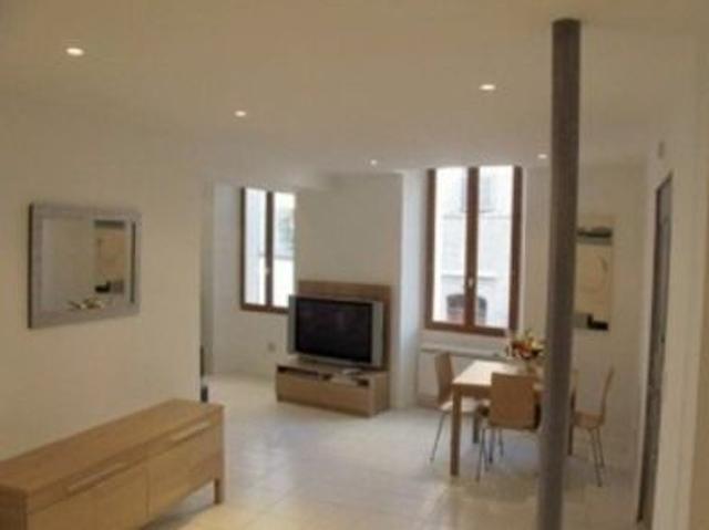 Appartement 2 pièces, 42 m² à louer à Antibes 06160