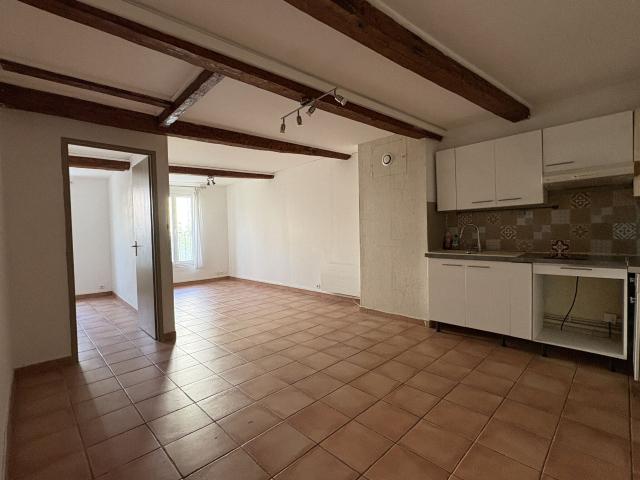 Appartement 2 pièces, 42 m² à louer à Aubagne 13400