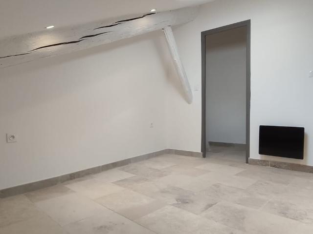 Appartement 2 pièces, 42 m² à louer à Bagnols sur Cèze 30200