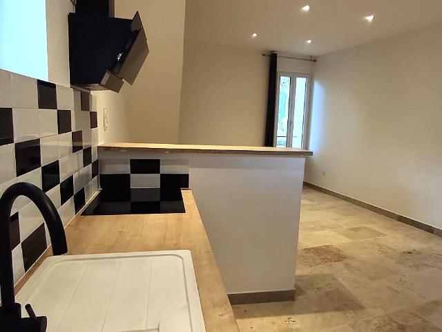 Appartement 2 pièces, 42 m² à louer à Bagnols sur Cèze 30200