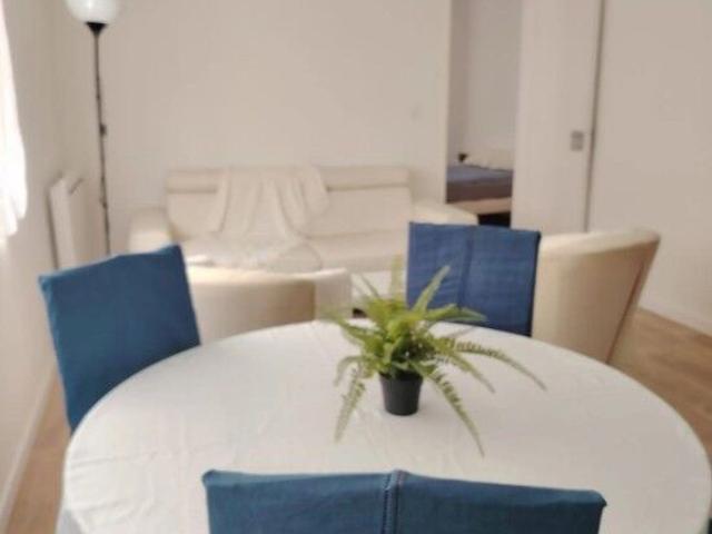 Appartement 2 pièces, 42 m² à louer à Bordeaux 33000