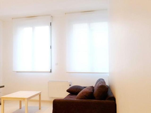 Appartement 2 pièces, 42 m² à louer à Bordeaux 33000