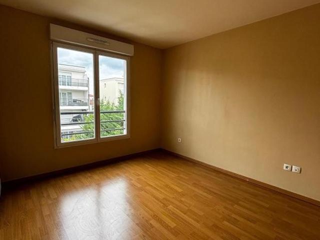 Appartement 2 pièces, 42 m² à louer à Choisy le Roi 94600