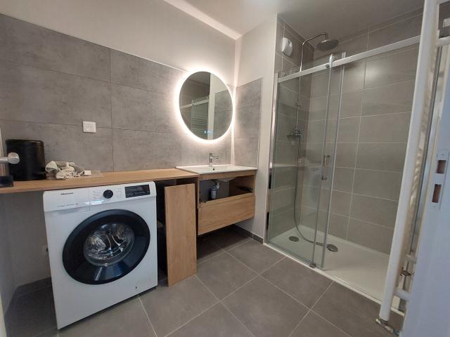 Appartement 2 pièces, 42 m² à louer à Luc la Primaube 12450